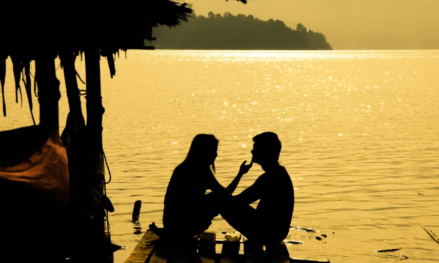 Read more about the article Между тобой и мной